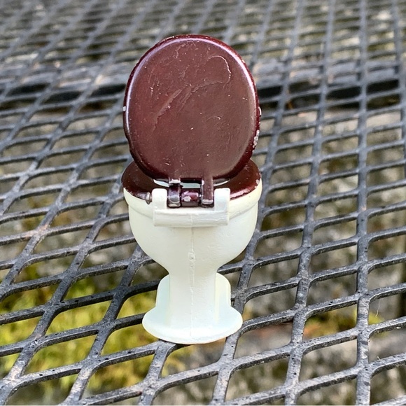 🤩3/$20 Vintage Mini Dollhouse Toilet White Brown Tootsietoy Cast Metal Iron - Picture 4 of 15